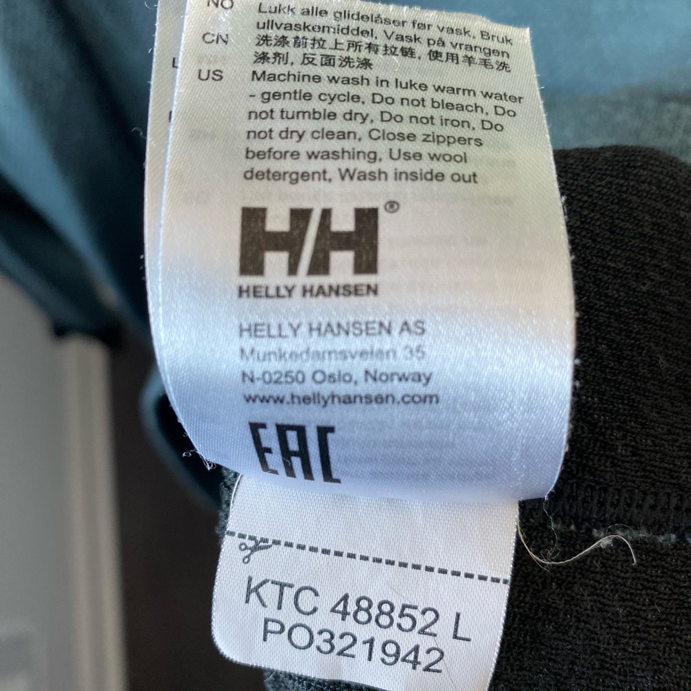 Helly Hansen Quarter Zip Pullover - image 4